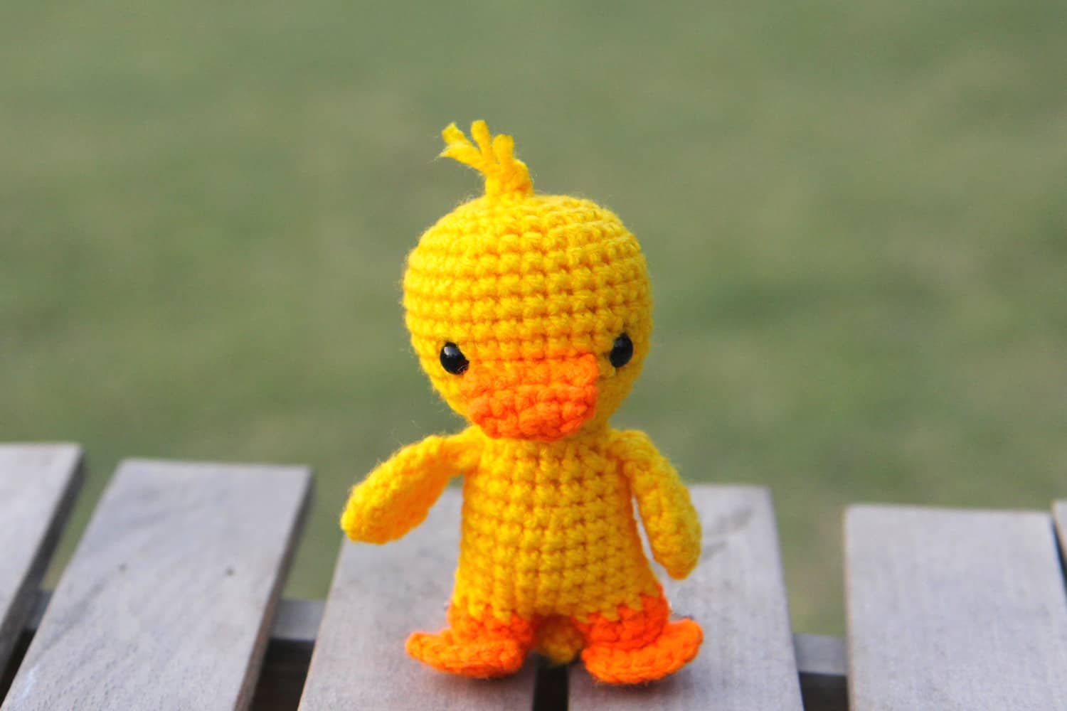 small crochet duck